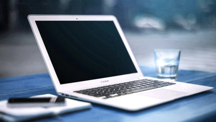 Laptop