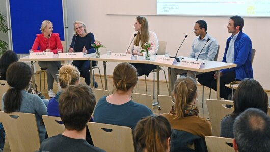 Alumni talk 2019