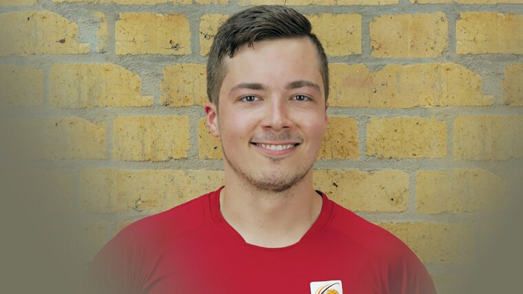 Hendrik Scheler erhält das DOSB-Stipendium 2022 für das Jenaer MBA-Studium Sportmanagement.