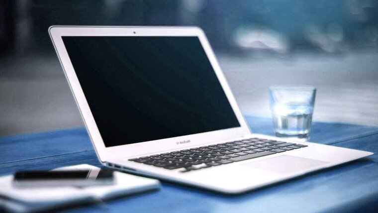 Laptop