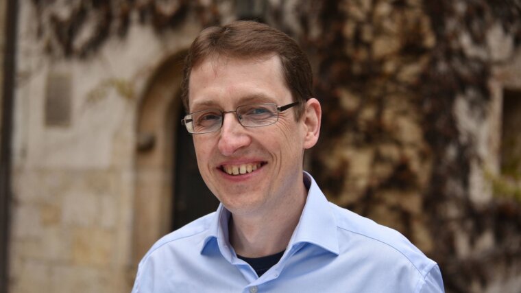 Der Astrophysiker Prof. Dr. Markus Roth.
