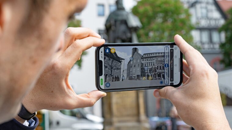 4D-Live-Darstellung des historischen Marktplatzs in Jena.