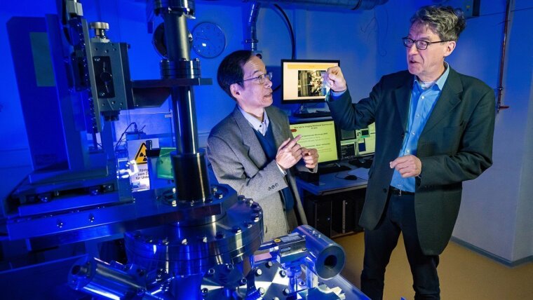 Yutaka Yoshida im Gespräch mit Ralf Röhlsberger