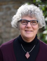 Porträtaufnahme von Dr. Birgit Kreher-Hartmann