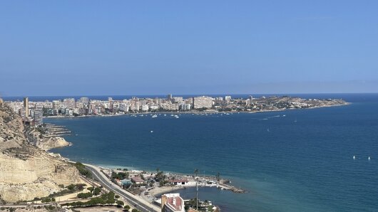Aussicht auf Alicante vom Castell de Santa Bàrbara