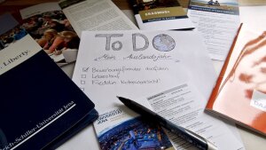 Desk1