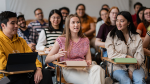 Studierende im Seminar