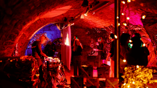 Liminal Space wird Disco