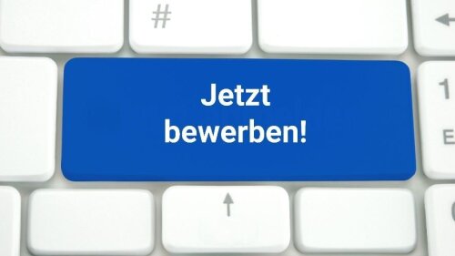 Tastaturtaste, die Jetzt bewerben zeigt.