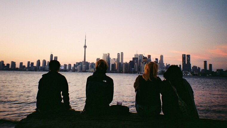 Skyline von Montréal zur Abenddämmerung