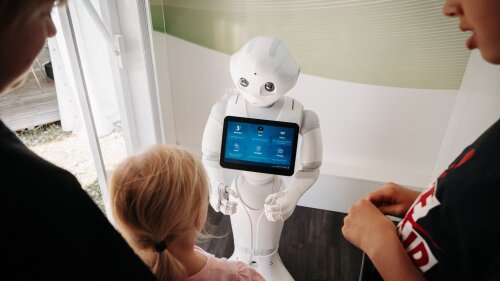 Roboter unterstützen die Gesundheitsversorgung der Zukunft