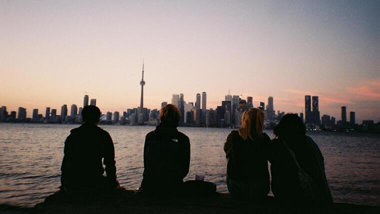Roadtrip nach Toronto: Skyline zur Abenddämmerung