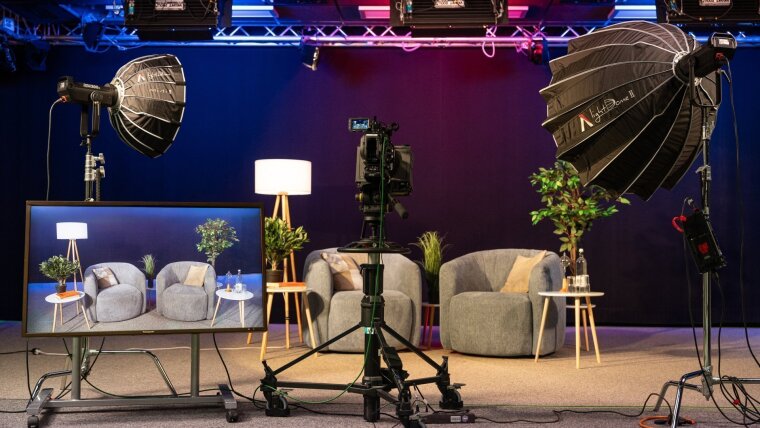 Studio 7