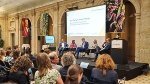 Fishbowl-Diskussion auf der Tenure-Track-Tagung im Mai 2025