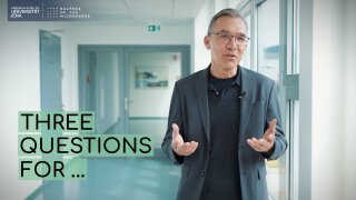 placeholder image — Porträt of Prof. Jürgen Popp