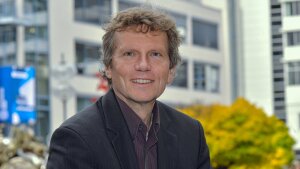 Sociologist Hartmut Rosa is awarded an honorary doctorate from ENS Lyon.