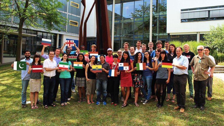 Gruppenbild eines internationalen Graduierten-Kollegs