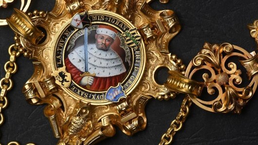 The president's chain 