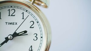 Uhr