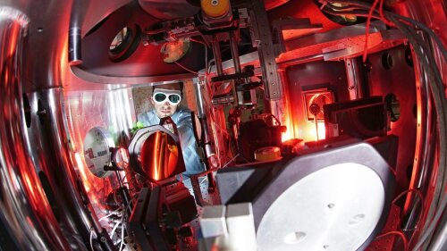 Lasersystem an der Friedrich-Schiller-Universität Jena