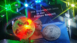 LIGHT, LIFE, LIBERTY symbolisiert durch ein Themenbild.