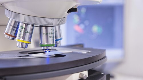 A state-of-the-art microscope to analyze bioligcal samples.