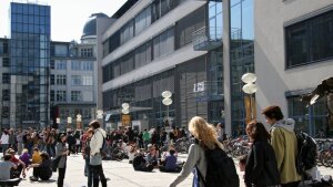 Students walking across the campus of the University of Jena