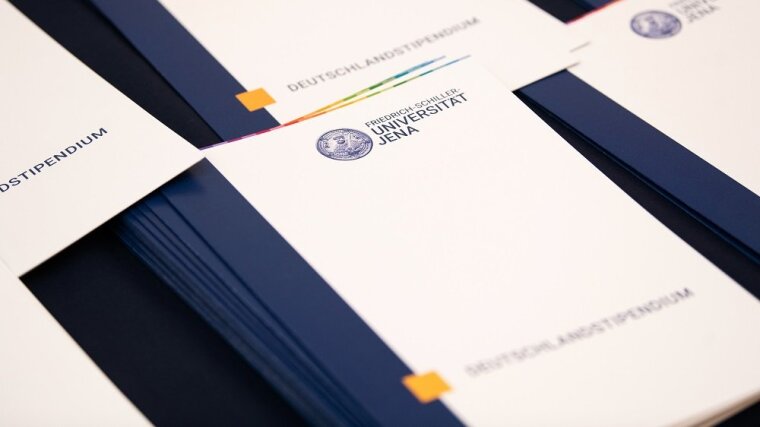 Deutschlandstipendium folders