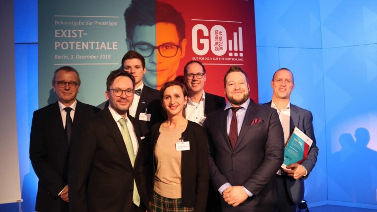Das Team des Unibundes freut sich über die Förderung des Vorhabens "International Startup Campus".