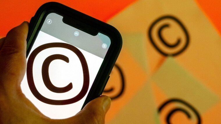 Das Copyrightzeichen steht u.a. für den Schutz geistigen Eigentums.