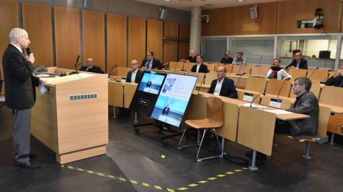 Ein Teil des digitalen Festakts zum 50. Jubiläum des Rechenzentrums fand im Multimediazentrum statt.