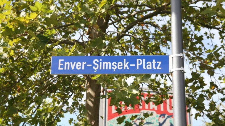 Nach dem ersten Mordopfer des NSU benannter Platz in Jena-Winzerla.