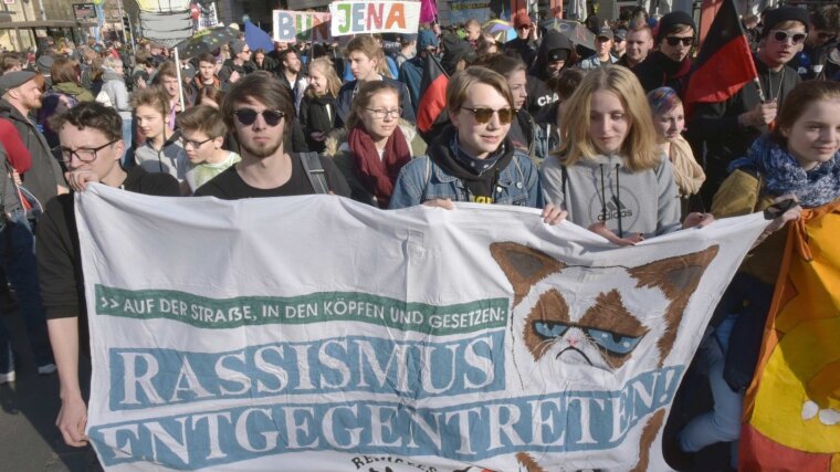 The University of Jena honours theses and research projects on the topic of right-wing radicalism.