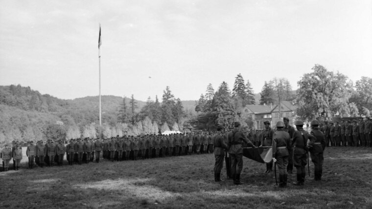 Zum Studium gehörte 1970 auch eine militärische Ausbildung. Wie erging es Verweigerern?