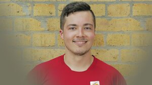 Hendrik Scheler erhält das DOSB-Stipendium 2022 für das Jenaer MBA-Studium Sportmanagement.