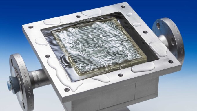 Ein keramisches Membranfiltermodul zur Reinigung industrieller Abwässer, wie es im Thüringer Wasser-Innovationscluster eingesetzt werden soll.