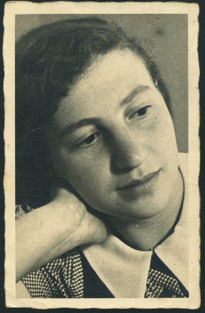 Eva Schiffmann 1934 in Berlin kurz vor ihrer Emigration nach Erez Israel.