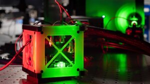 Integrierte Einzelphotonenquelle, die im Experiment genutzt wurde, um Präzisionsmessungen durchzuführen.