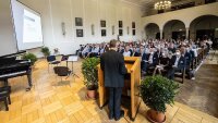 Begrüßung durch den Präsidenten Walter Rosenthal